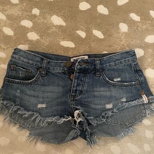One teaspoon shorts